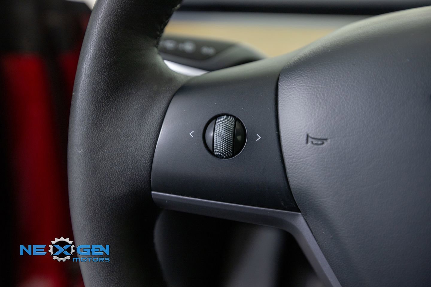 Used 2023 Tesla Model Y Long Range AWD/4WD image 13