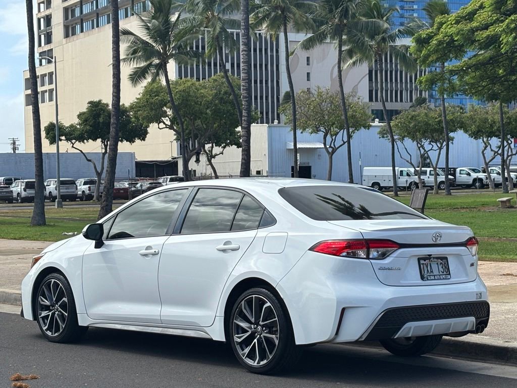 Used 2020 Toyota Corolla SE FWD image 3