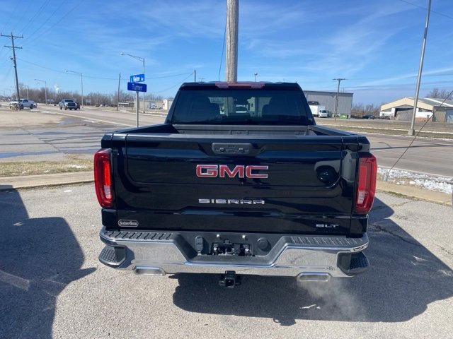 Used 2022 GMC Sierra 1500 SLT w/ SLT Premium Package image 5