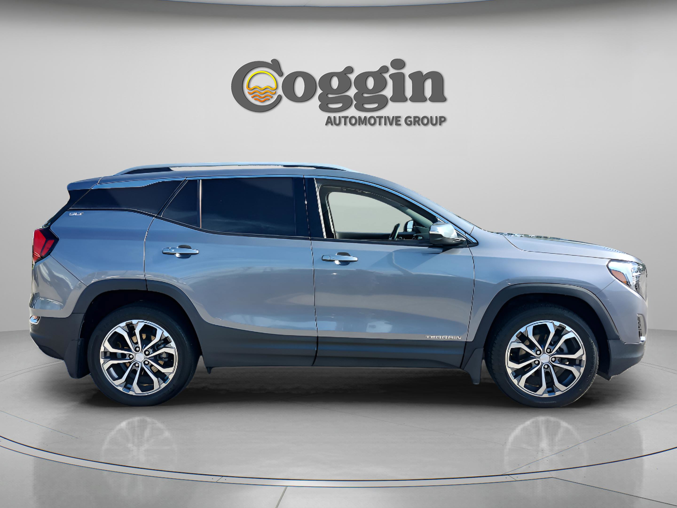 Used 2021 GMC Terrain SLT image 6