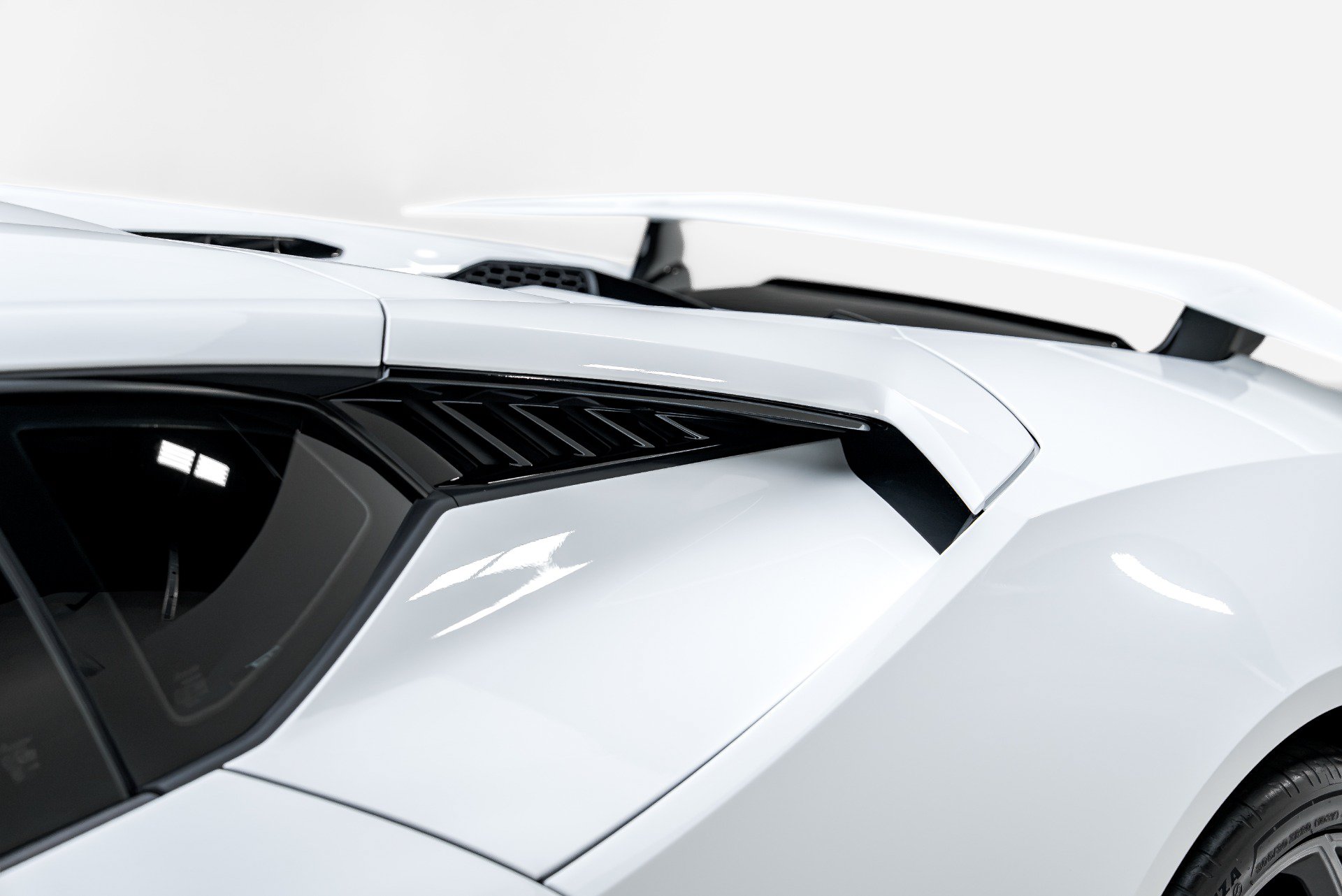 Used 2023 Lamborghini Huracan Tecnica RWD image 27
