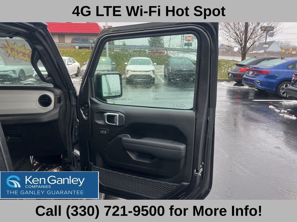 Used 2025 Jeep Gladiator Sport image 55