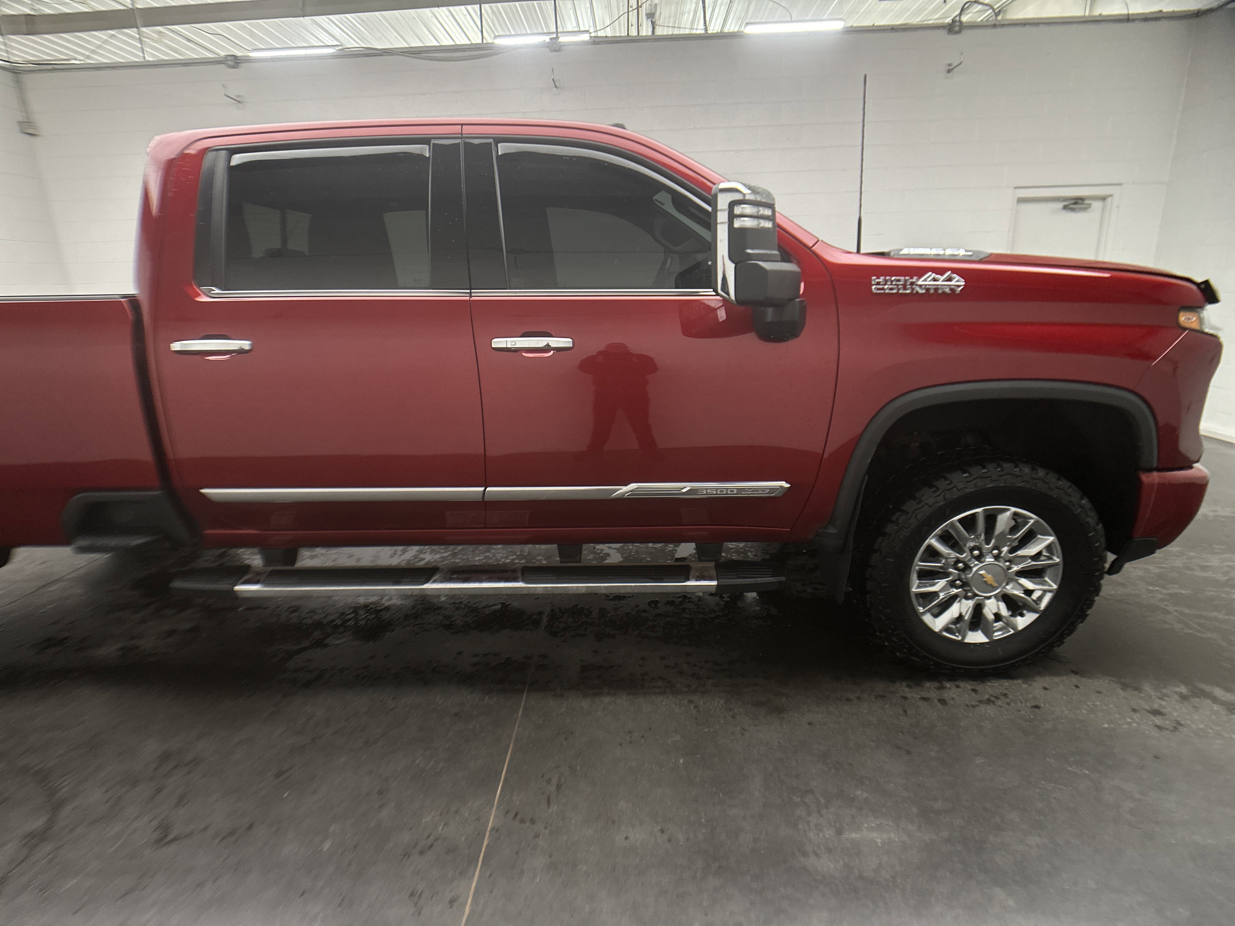 Used 2024 Chevrolet Silverado 3500 High Country w/ High Country Premium Package image 12