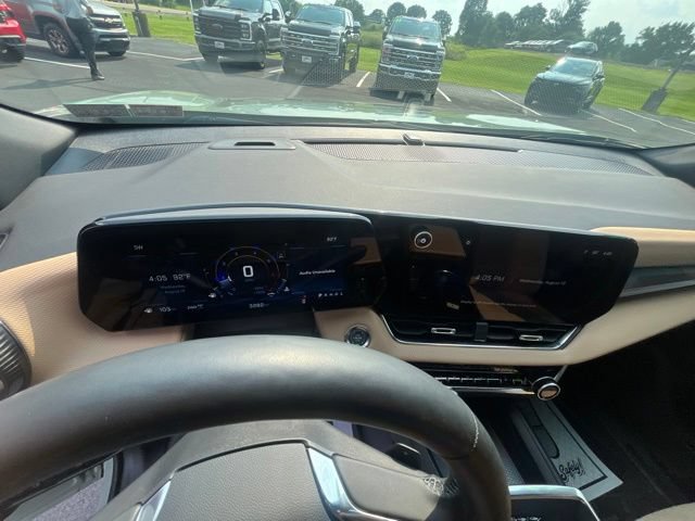 Used 2026 Chevrolet Equinox ACTIV w/ Safety and Technology Package AWD/4WD image 15