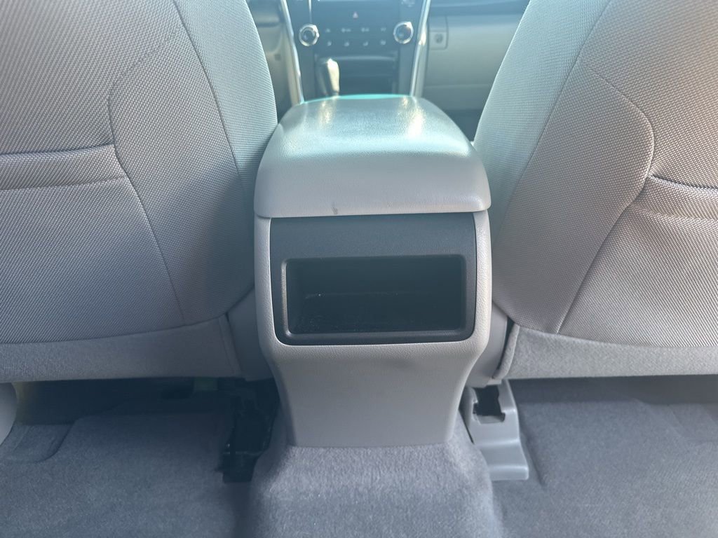Used 2017 Toyota Camry SE FWD image 22