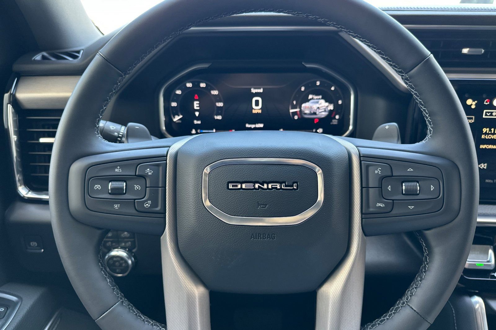 New 2026 GMC Sierra 1500 Denali w/ Denali Reserve Package AWD/4WD image 24