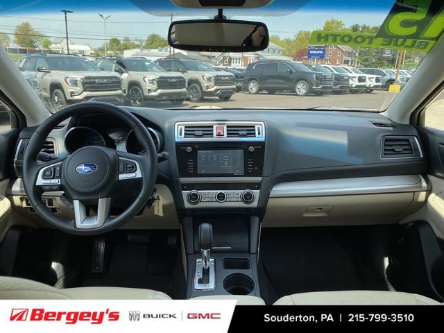 Used 2015 Subaru Legacy 2.5i Premium w/ Moonroof Package AWD/4WD image 12