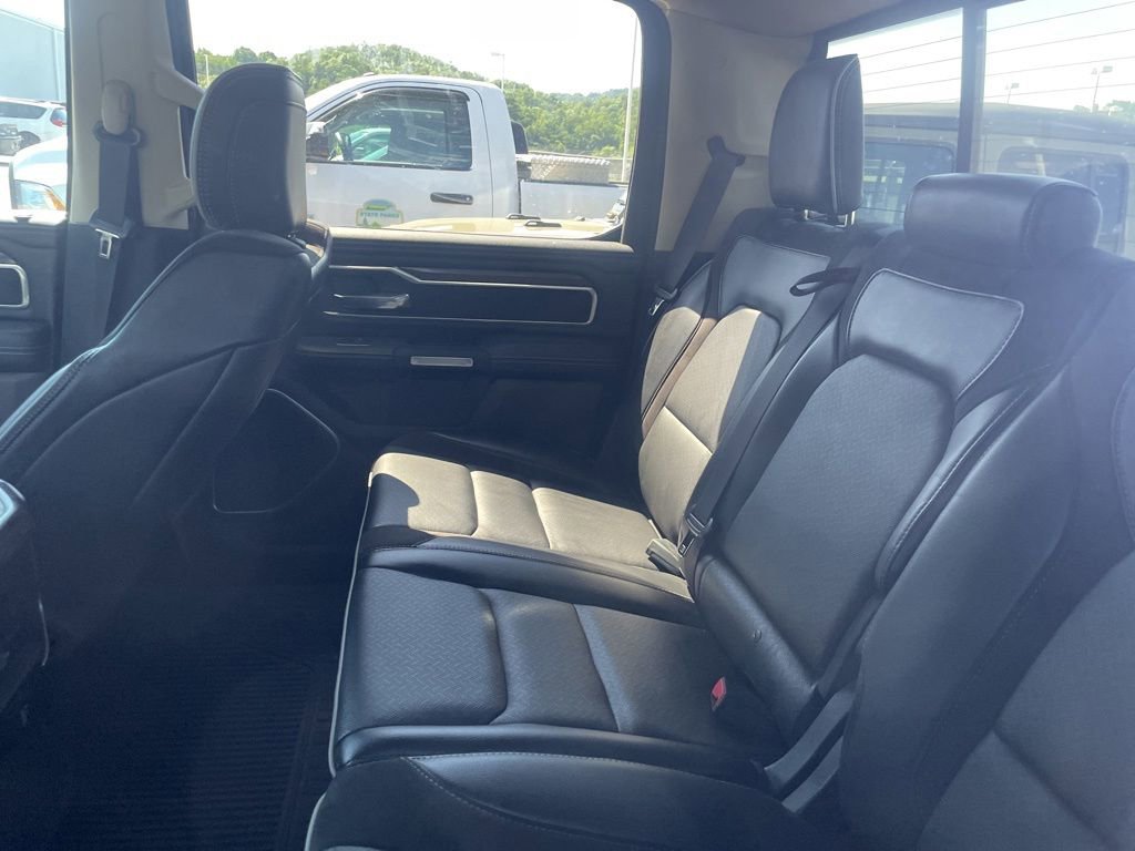 Used 2020 RAM 1500 Laramie AWD/4WD image 15