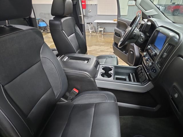 Used 2016 Chevrolet Silverado 2500 LTZ w/ LTZ Plus Package image 10