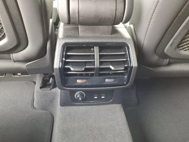 Used 2025 Audi Q3 2.0T Premium w/ Convenience Package image 10