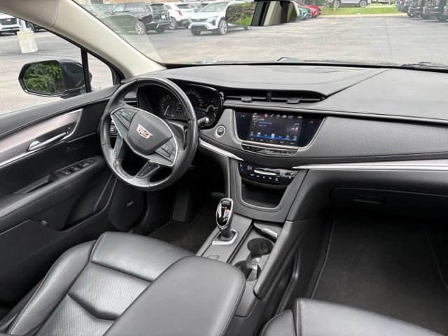 Used 2018 Cadillac XT5 Premium Luxury AWD/4WD image 24