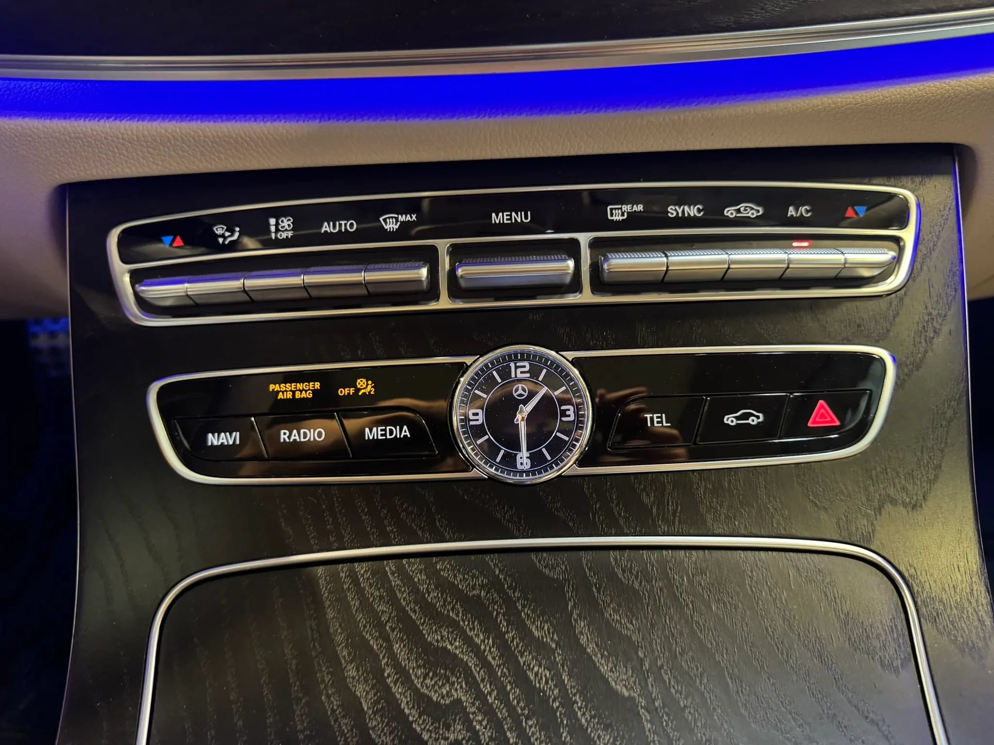 Used 2018 Mercedes-Benz E 400 Coupe image 21