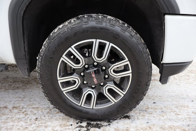 Used 2023 GMC Sierra 3500 AT4 w/ AT4 Preferred Package image 14