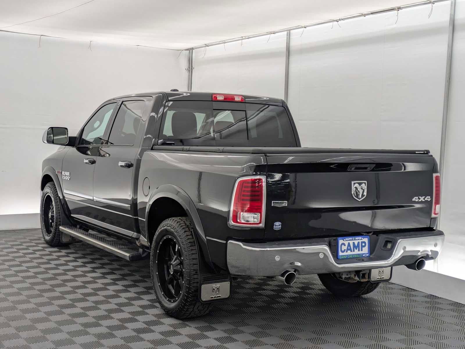 Used 2015 RAM 1500 Laramie image 4