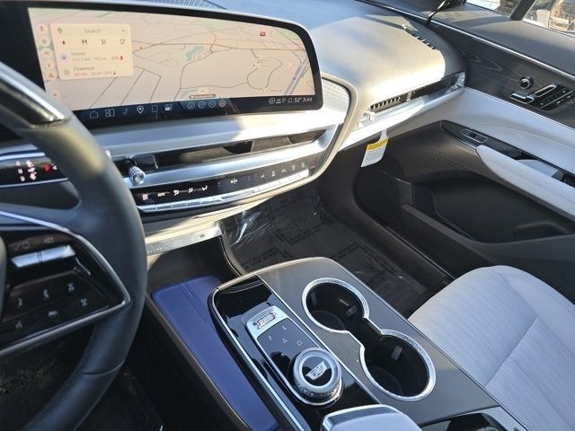 Used 2026 Cadillac Lyriq Sport w/ LPO, Floor Liner Package image 32