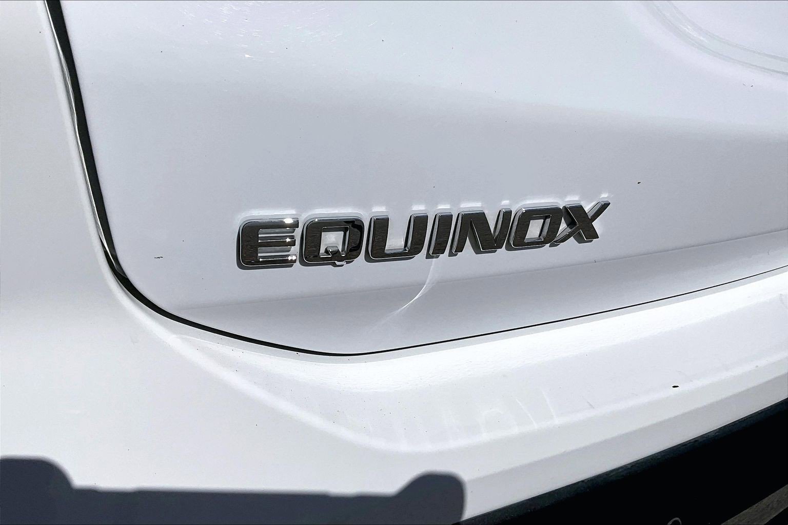 Used 2024 Chevrolet Equinox LT FWD image 24