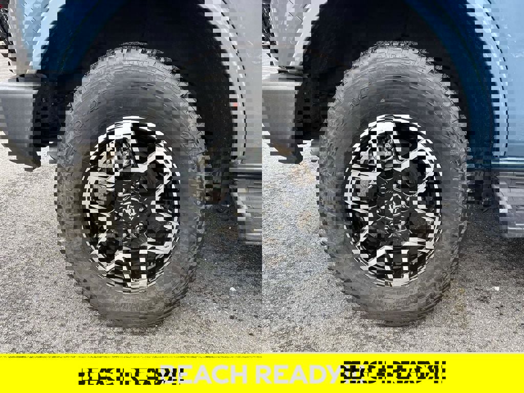 Used 2025 Ford Bronco Outer Banks image 31