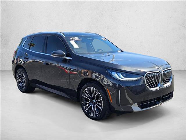 Used 2025 BMW X3 xDrive30i w/ Premium Package AWD/4WD image 3
