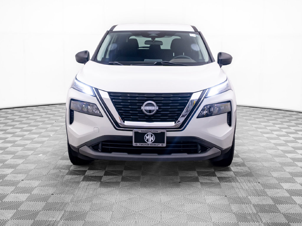 Used 2023 Nissan Rogue S AWD/4WD image 11