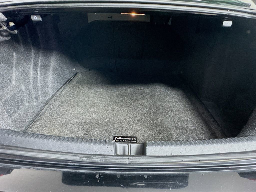 Used 2016 Volkswagen Jetta Sport image 30