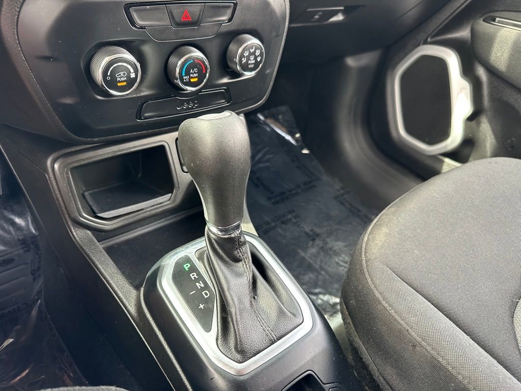 Used 2020 Jeep Renegade Sport image 21