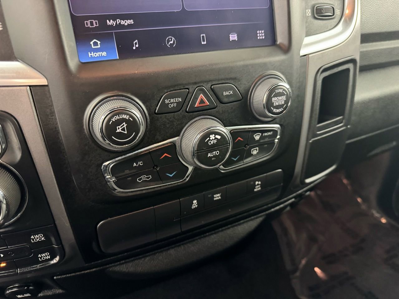 Used 2022 RAM 1500 Classic Warlock w/ Electronics Group image 16