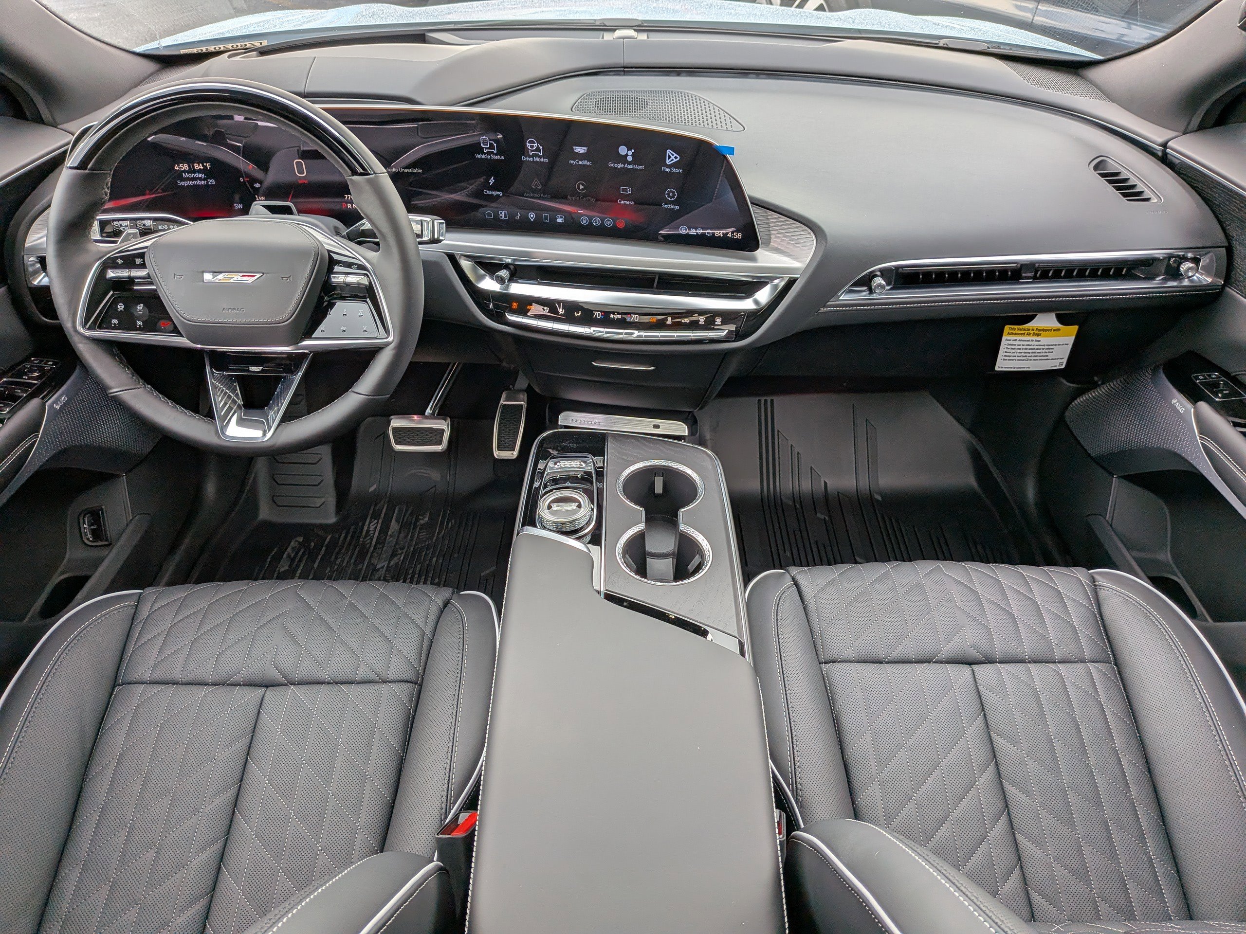 New 2026 Cadillac Lyriq V w/ LPO, Floor Liner Package image 9