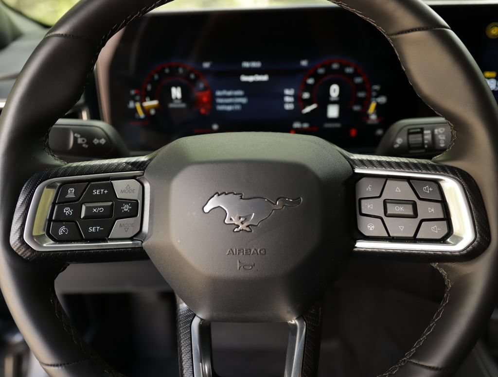 Used 2025 Ford Mustang GT Premium w/ GT Performance Package RWD image 13