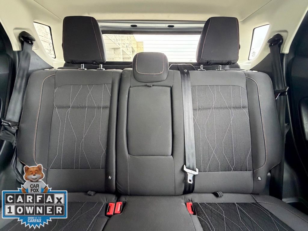 Used 2021 Ford EcoSport SE w/ SE Appearance Package image 23
