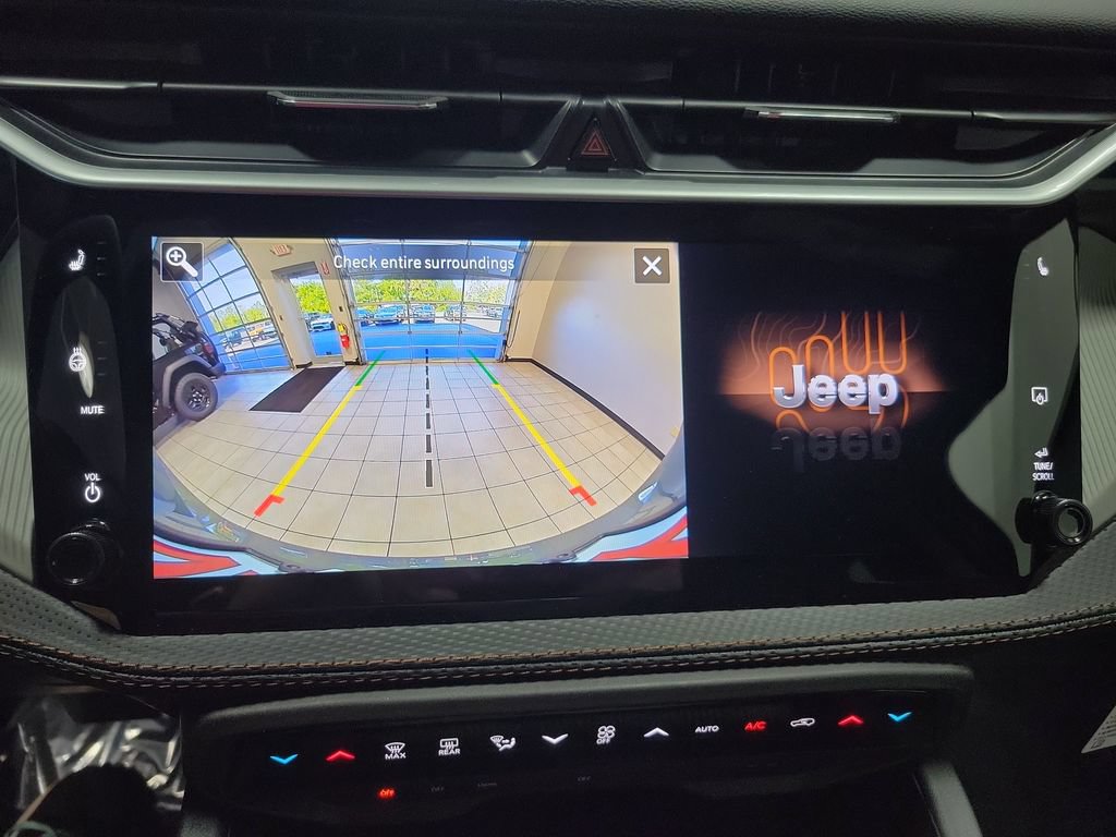 New 2026 Jeep Cherokee Limited AWD/4WD image 18