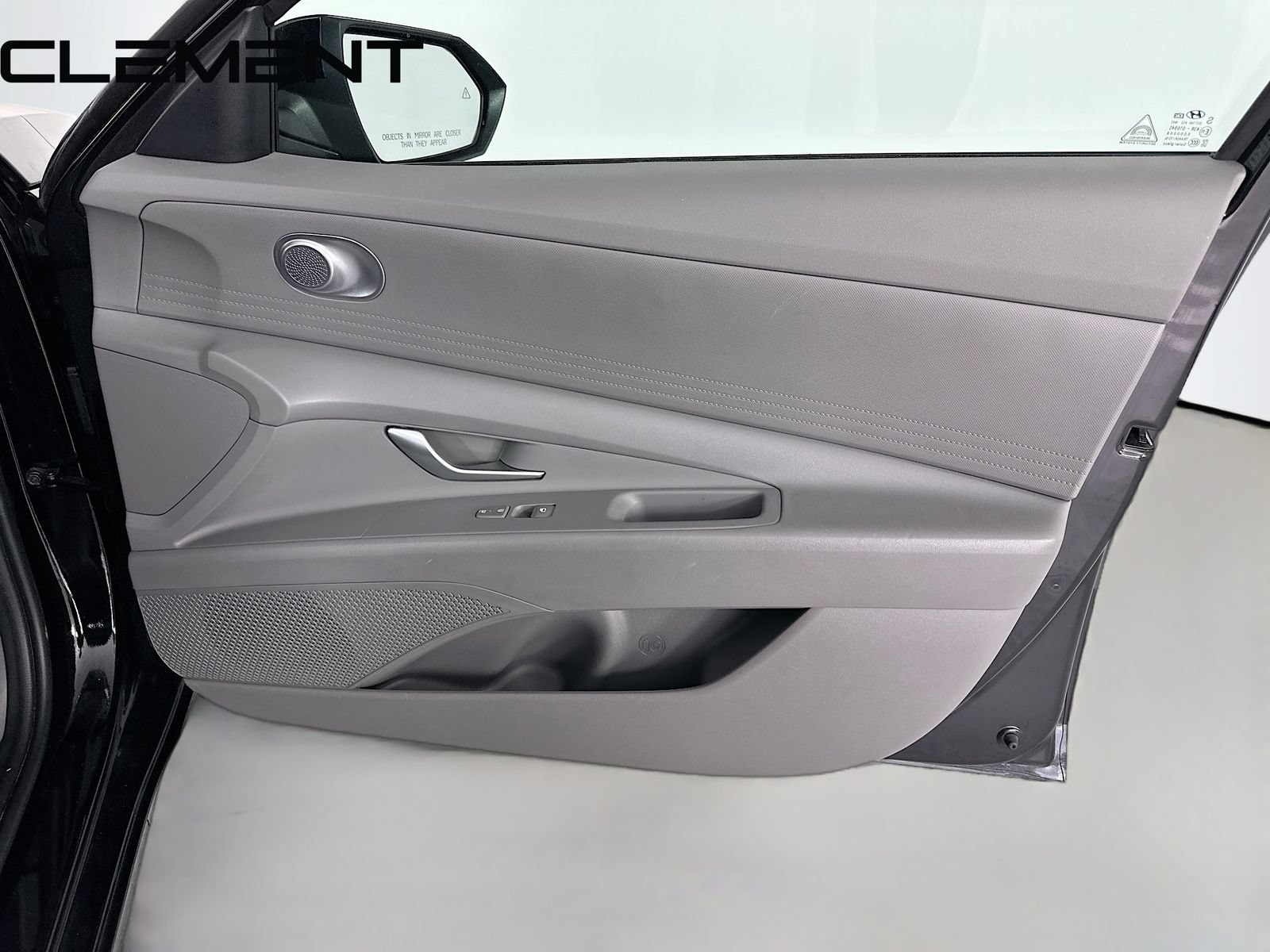 Certified 2024 Hyundai Elantra SEL FWD image 33