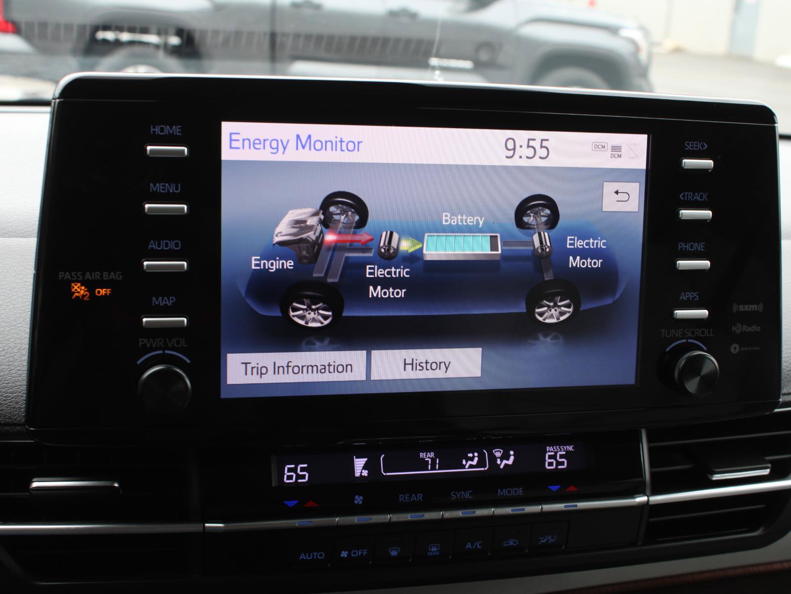 Used 2022 Toyota Sienna LE image 14