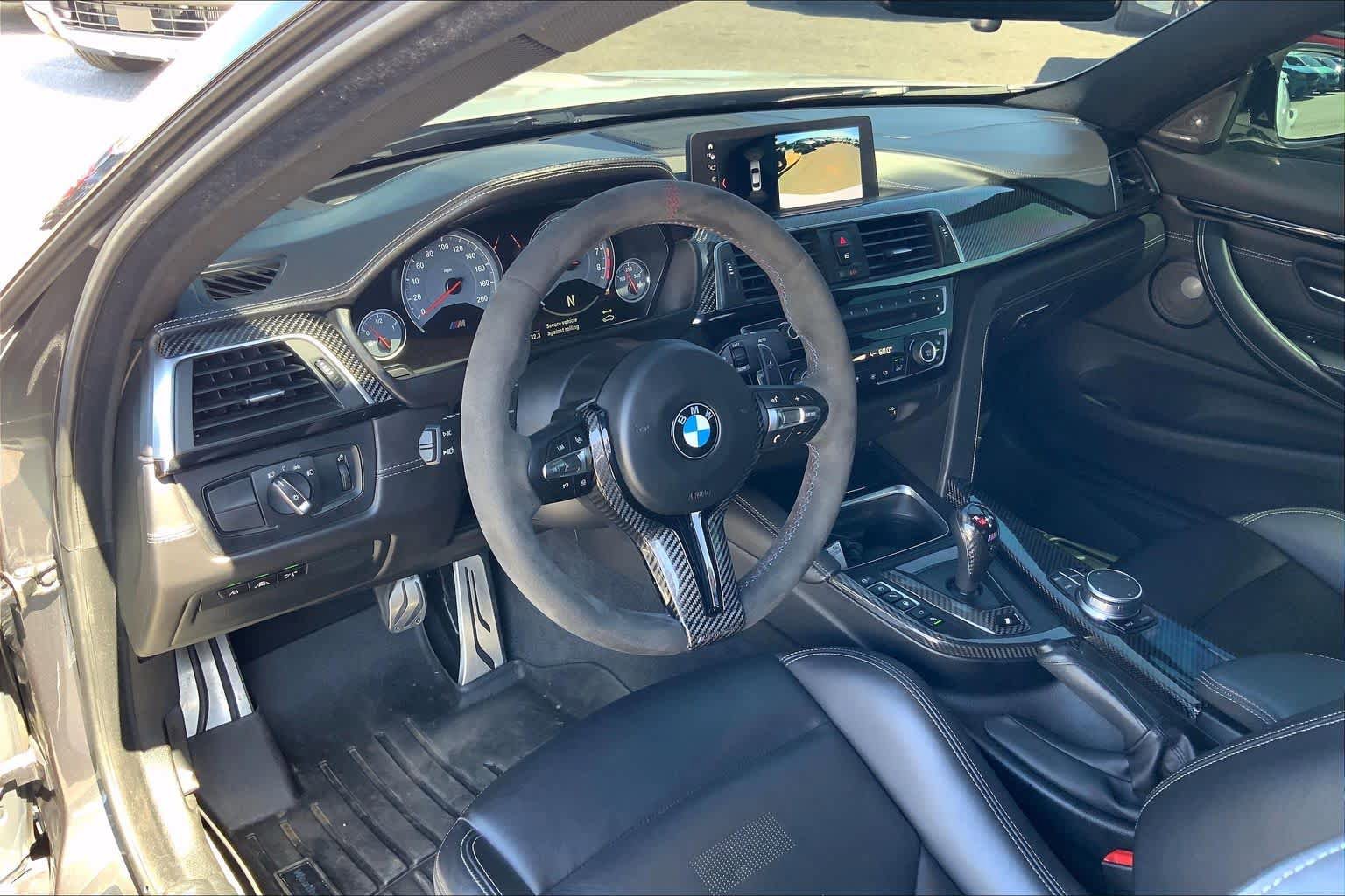 Used 2020 BMW M4 Coupe w/ Competition Package RWD image 17