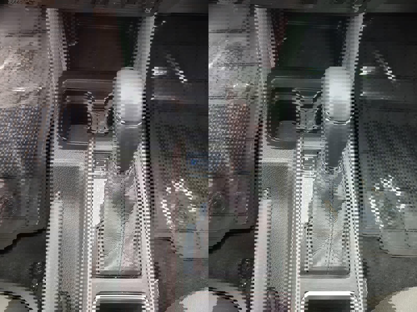 Used 2022 Toyota Tacoma TRD Off-Road w/ Technology Package image 25