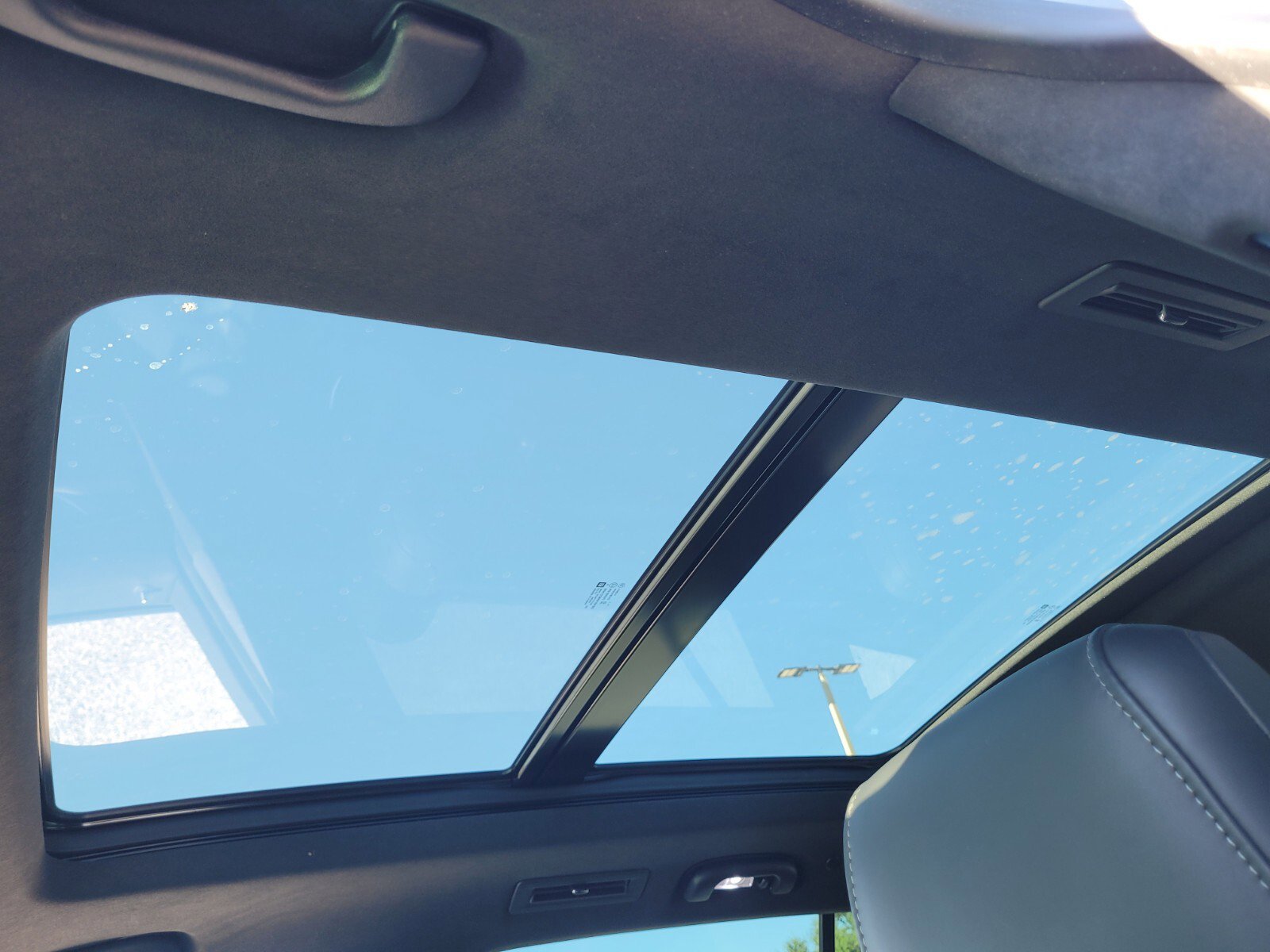 Used 2022 Cadillac XT6 Premium Luxury w/ Platinum Package image 21