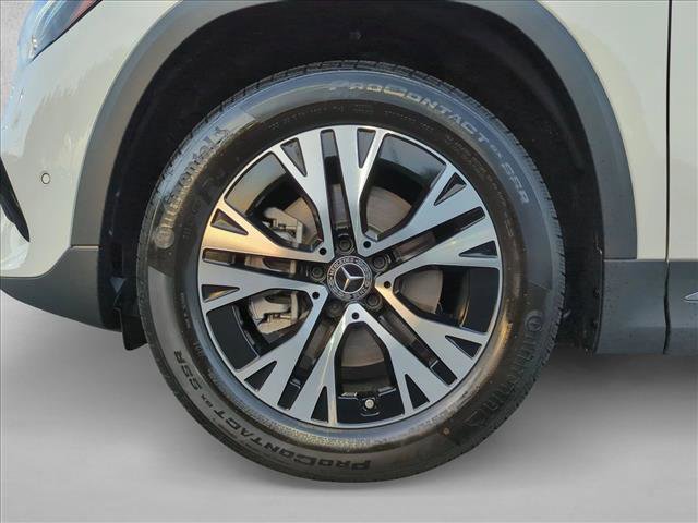 Certified 2025 Mercedes-Benz GLA 250 4MATIC image 23
