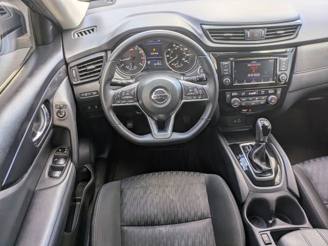 Used 2019 Nissan Rogue SV image 17