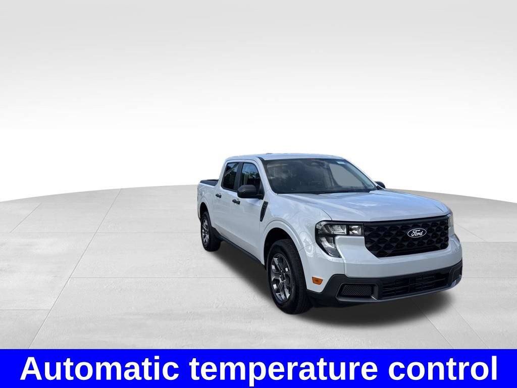 Used 2025 Ford Maverick XLT w/ Equipment Group 302A AWD/4WD image 5