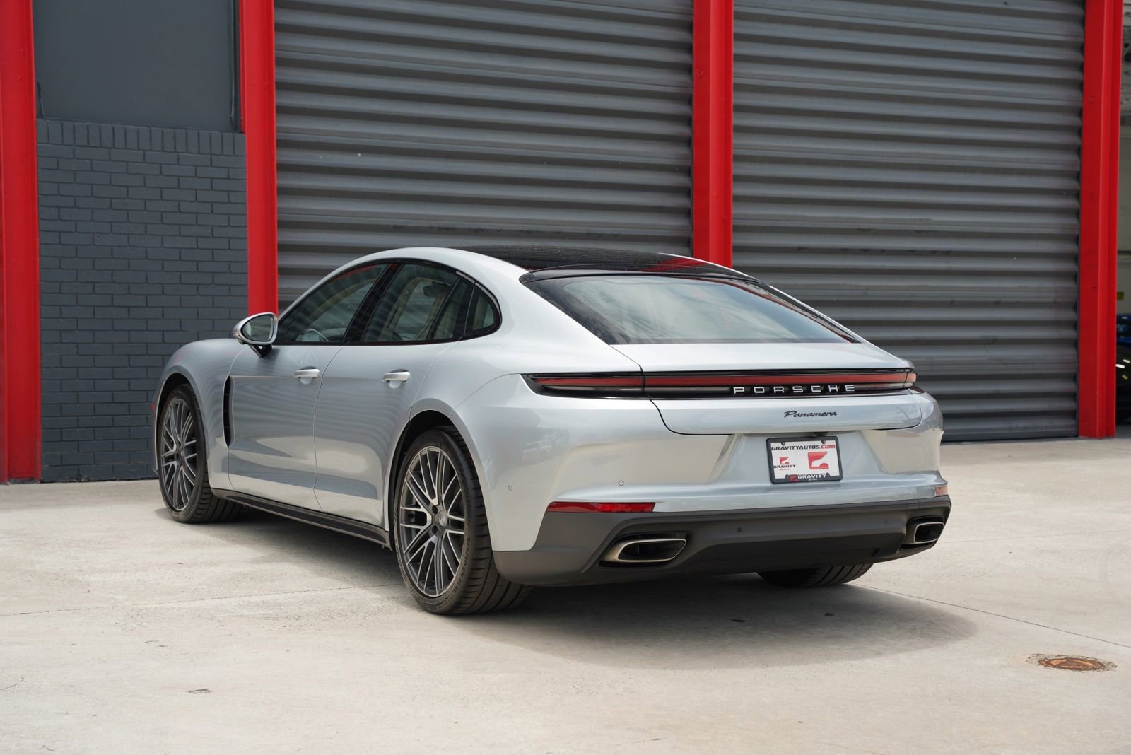 Used 2026 Porsche Panamera RWD image 12