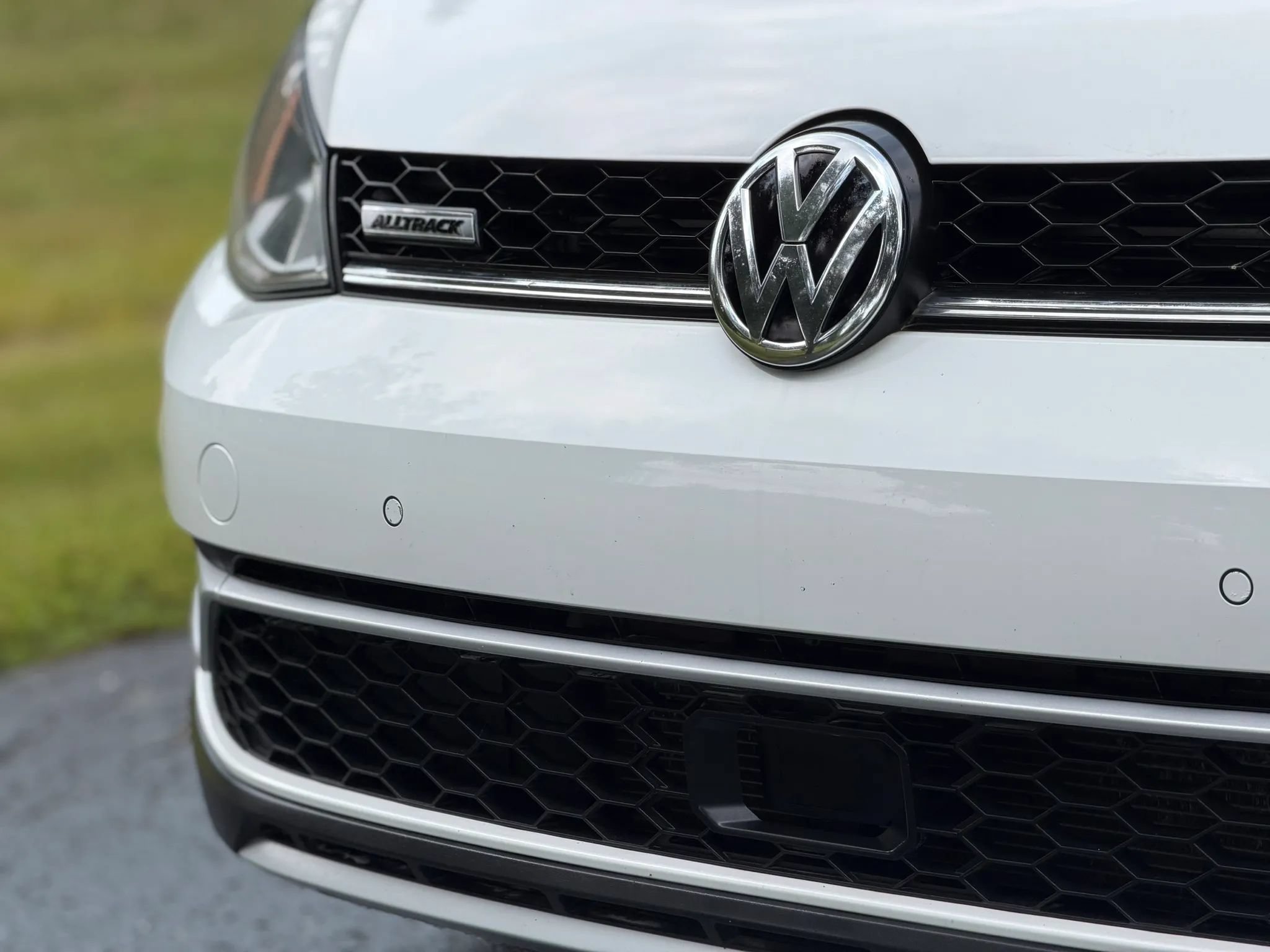 Used 2017 Volkswagen Golf Alltrack S AWD/4WD image 9