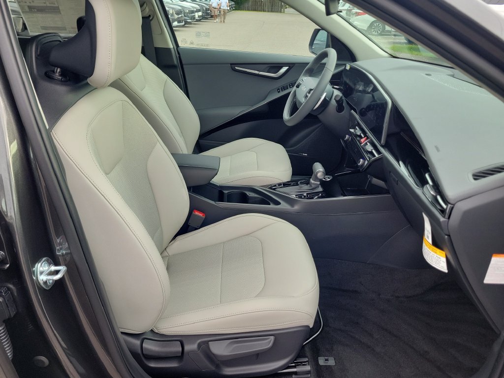 New 2026 Kia Niro EX w/ EX Premium Package FWD image 7