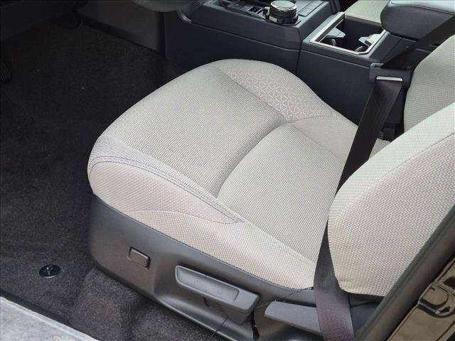New 2026 Toyota 4Runner SR5 AWD/4WD image 4