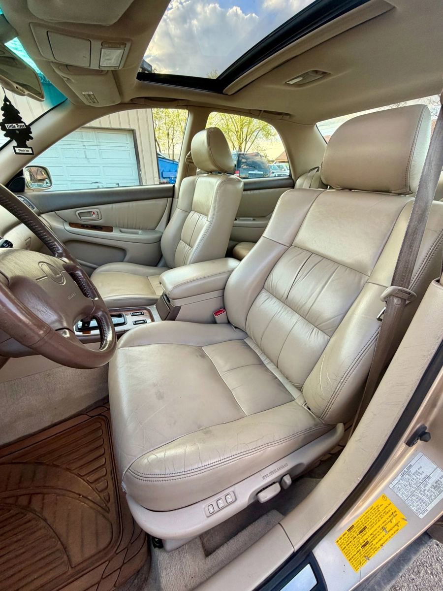 Used 2000 Lexus ES 330 image 25