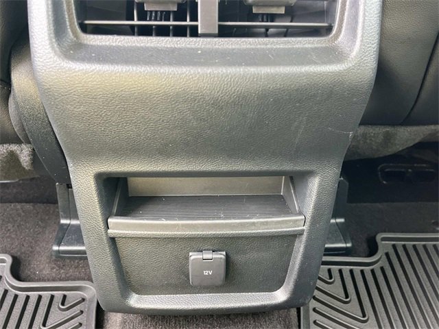 Used 2020 Ford Edge SEL image 17