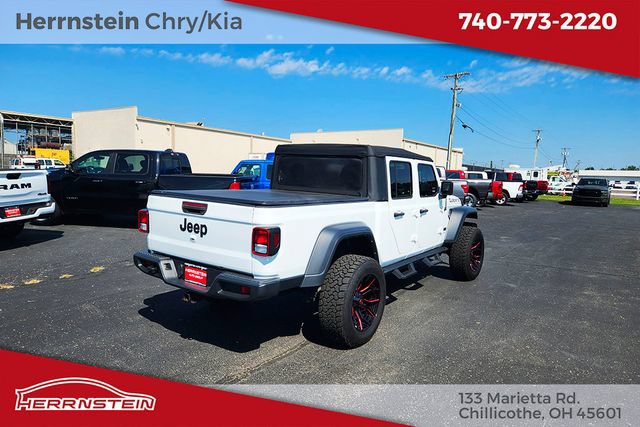 Used 2023 Jeep Gladiator Sport w/ Trailer Tow Package AWD/4WD image 16