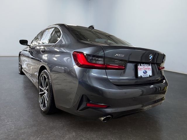 Used 2019 BMW 330i xDrive Sedan w/ Convenience Package image 3