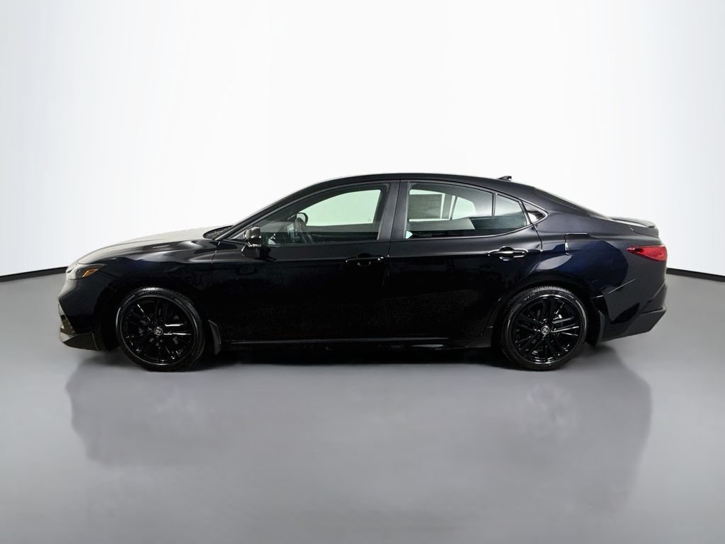 New 2026 Toyota Camry SE w/ Convenience Package FWD image 4