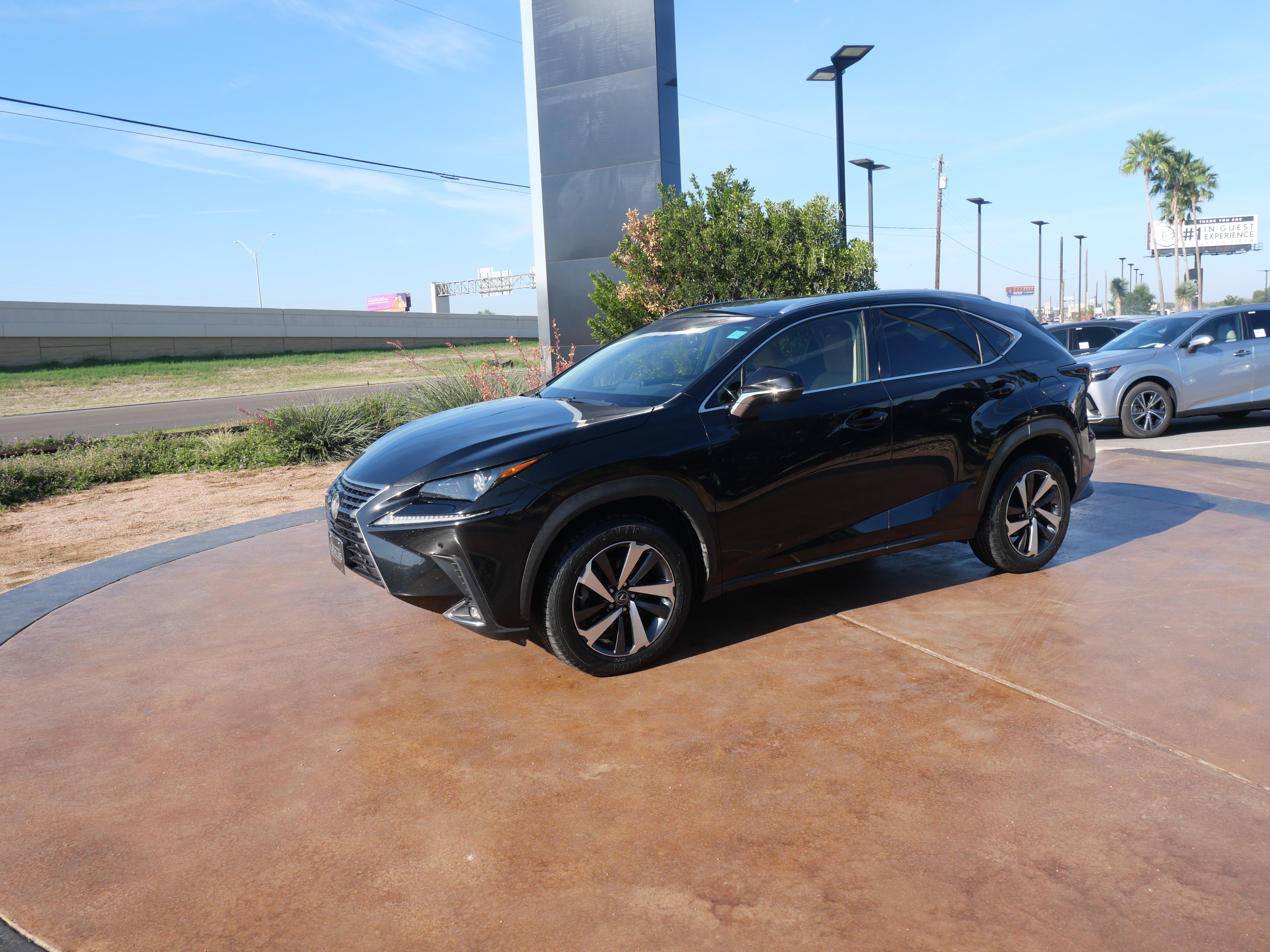 Used 2019 Lexus NX 300 FWD image 5
