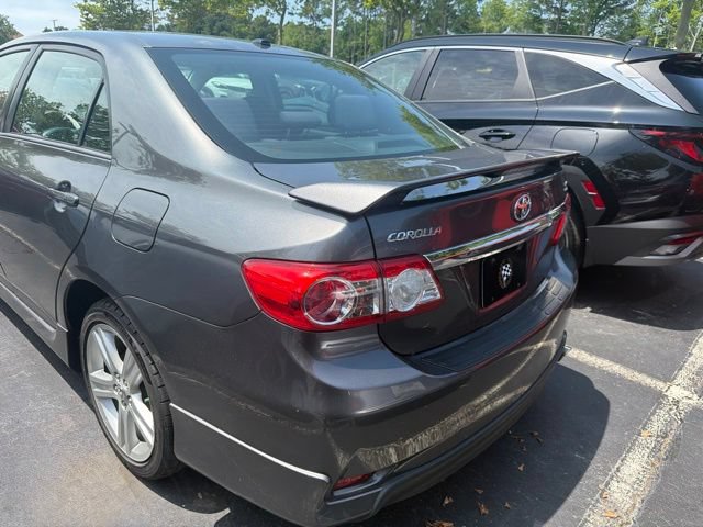 Used 2013 Toyota Corolla S w/ Premium Pkg FWD image 4