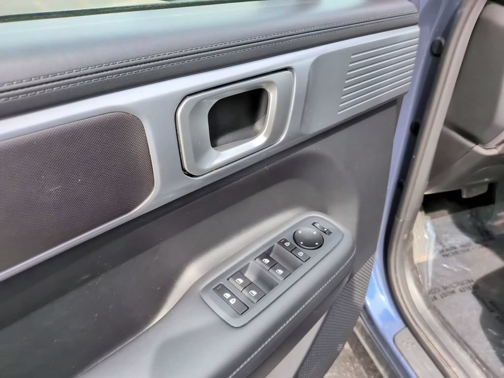 Used 2025 Hyundai Santa Fe SEL AWD/4WD image 20